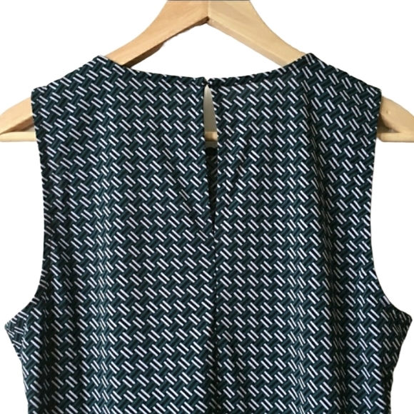 Ann Taylor NWT Geo Drapey Mid Flare Dress Size Sm - Picture 5 of 13